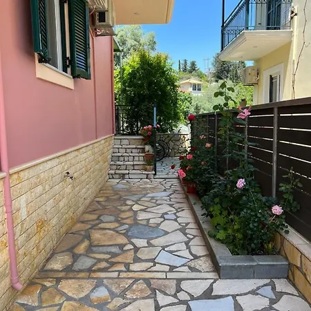 Anna'S Apartments Nikiana Exterior photo